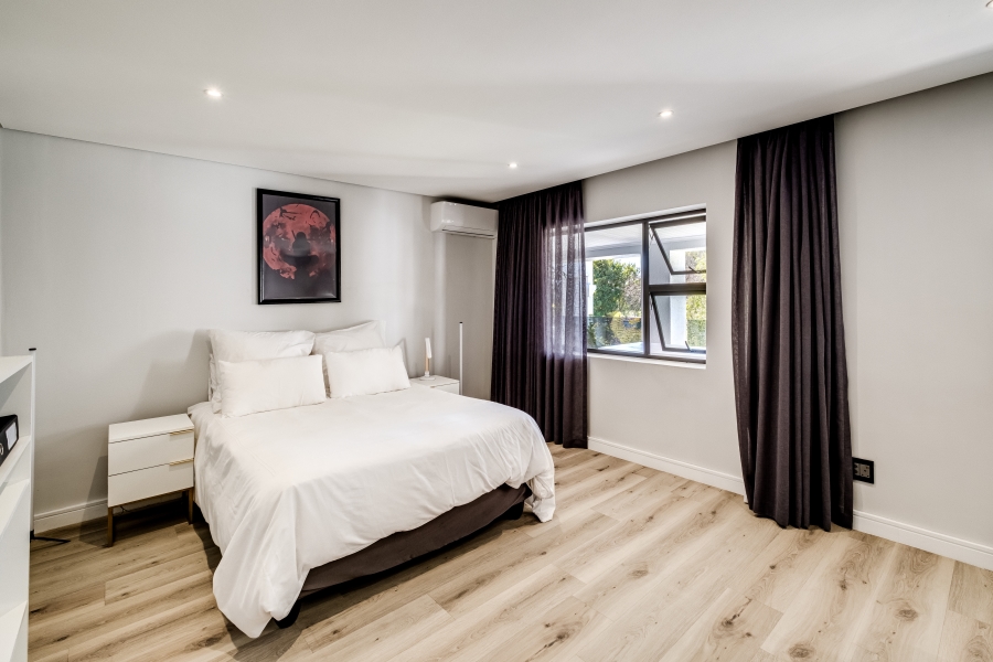 5 Bedroom Property for Sale in Valmary Park Western Cape